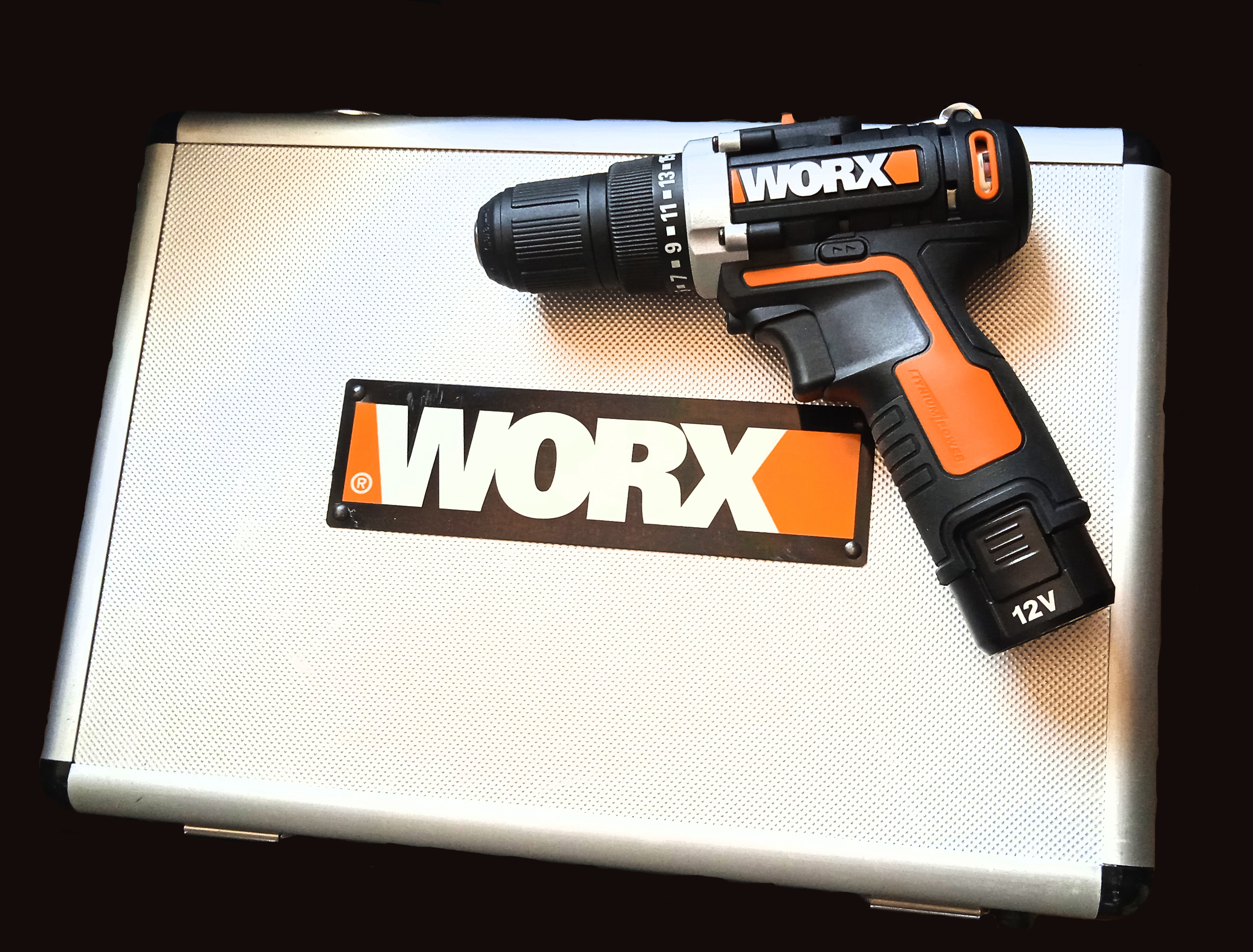 12 Worx WX128.4 144335